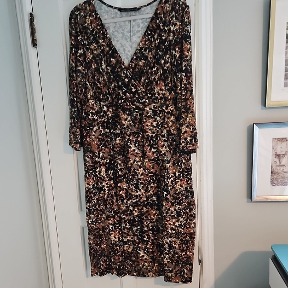 Peruvian Connection Black and Brown V-Neck Dress with 3/4  Sleeves - Picture 1 of 4